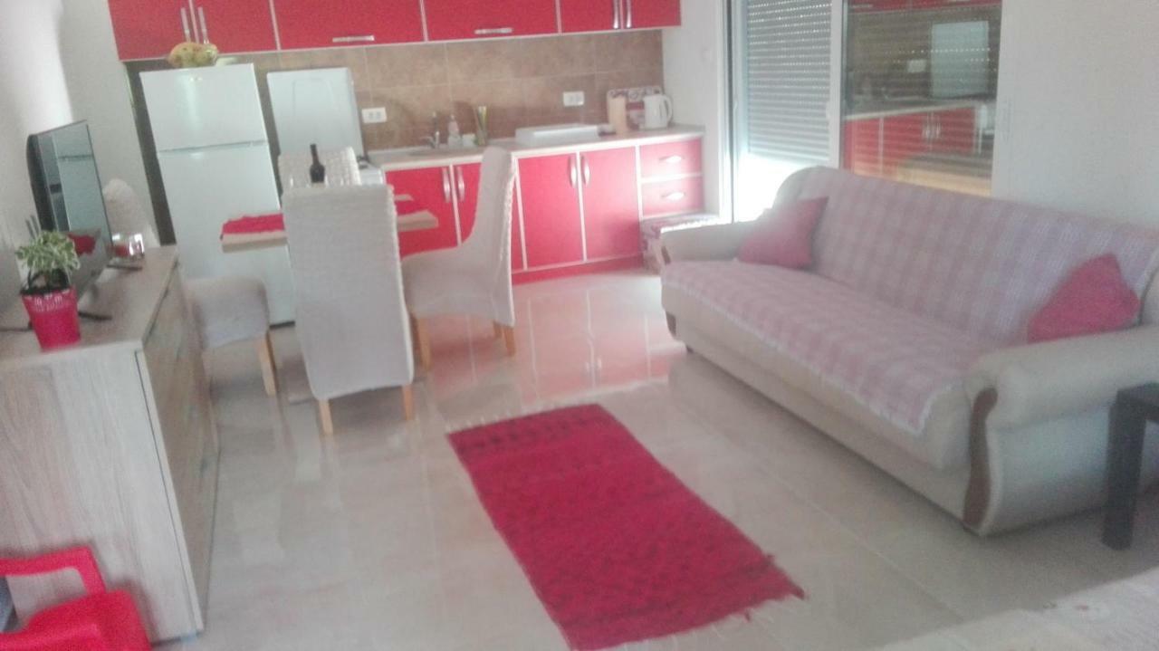 Apartman Strahinja Tivat Kültér fotó